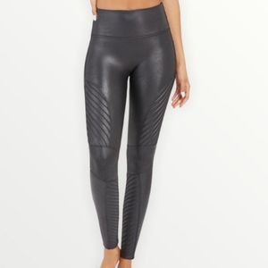 Spanx Black Vegan Faux Leather Moto Leggings Size XS
